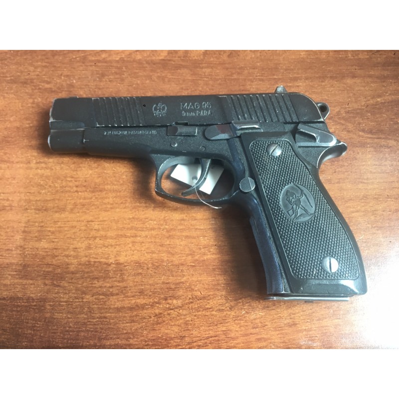 Pistolet MAG 95 kal. 9x19